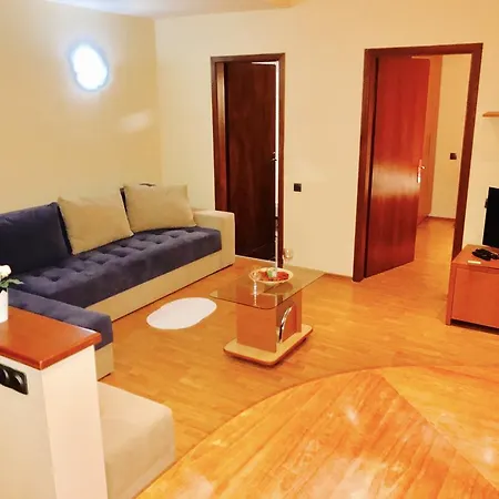 Parisian Apartamento *